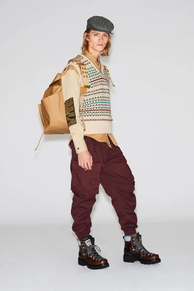 Look 54